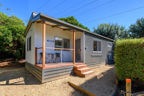 Bright Riverside Holiday Park - Getaway Accommodation 39