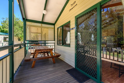 Bright Riverside Holiday Park - Getaway Accommodation 41