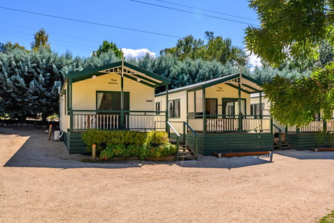 Bright Riverside Holiday Park - Getaway Accommodation 11
