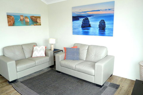 Apollo Bay Waterfront Motor Inn - Getaway Accommodation 3