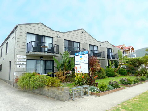 Apollo Bay Waterfront Motor Inn - Getaway Accommodation 1