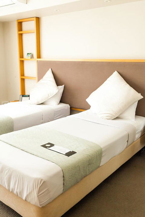 Deep Blue Hotel & Hot Springs - Getaway Accommodation 17