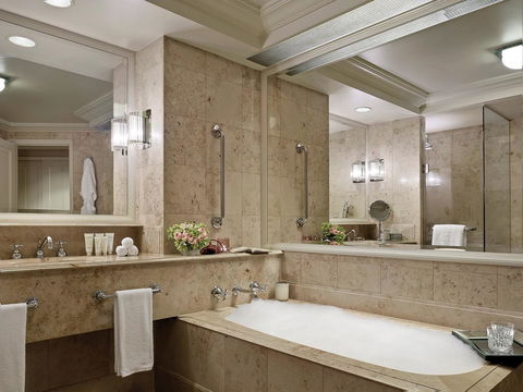 The Langham Melbourne - Getaway Accommodation 19