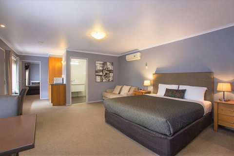 Comfort Inn Warrnambool International - Getaway Accommodation 23