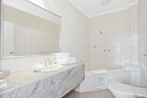 Quality Inn & Suites The Menzies - Getaway Accommodation 31