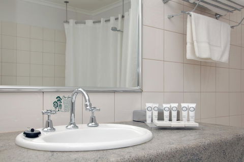 Quality Inn & Suites The Menzies - Getaway Accommodation 41