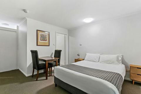Quality Inn & Suites The Menzies - Getaway Accommodation 2