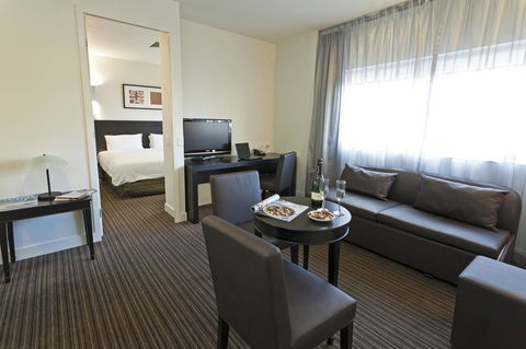 Causeway 353 Hotel - Getaway Accommodation 10