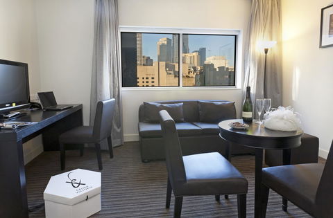 Causeway 353 Hotel - Getaway Accommodation 36