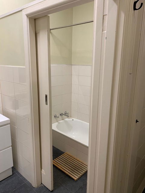 Central Club Hotel - Getaway Accommodation 24