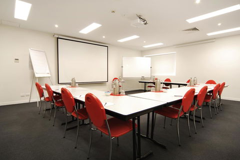 Adara Hotel Richmond - Getaway Accommodation 1