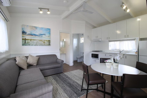 Kanasta Caravan Park - Getaway Accommodation 17