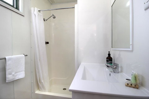Kanasta Caravan Park - Getaway Accommodation 24