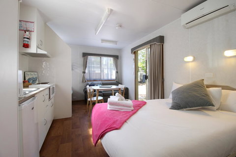 Kanasta Caravan Park - Getaway Accommodation 22