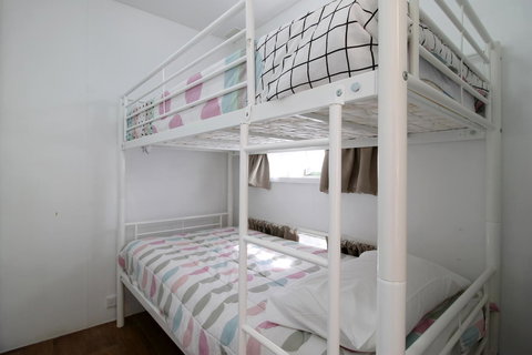 Kanasta Caravan Park - Getaway Accommodation 32