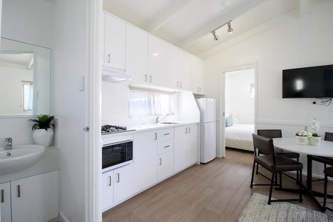 Kanasta Caravan Park - Getaway Accommodation 37