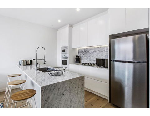 Boutique Apartment In Quiet, Sought-after Suburb - Getaway Accommodation 9