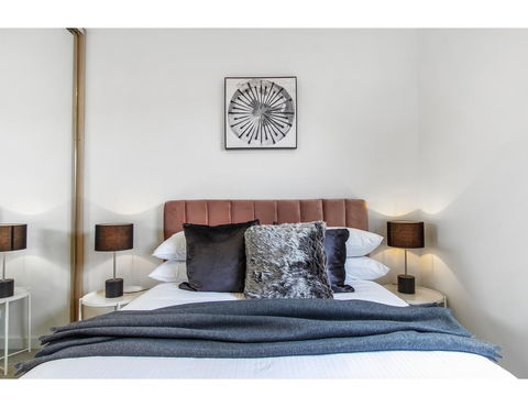 Boutique Apartment In Quiet, Sought-after Suburb - Getaway Accommodation 12