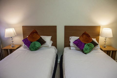 Albert Heights Serviced Apartments - Getaway Accommodation 4