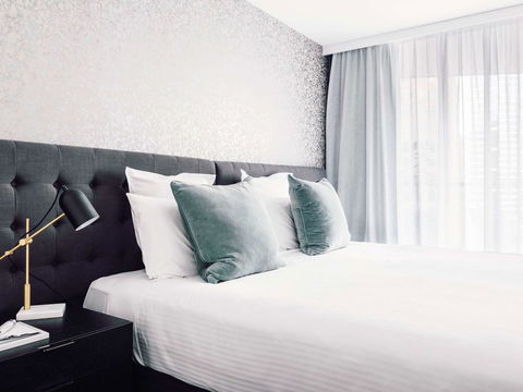 Quay West Suites Melbourne - Getaway Accommodation 35