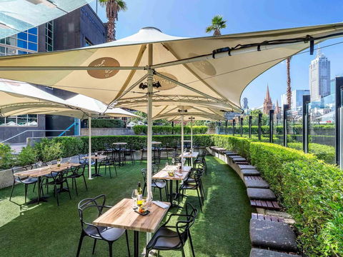 Quay West Suites Melbourne - Getaway Accommodation 25