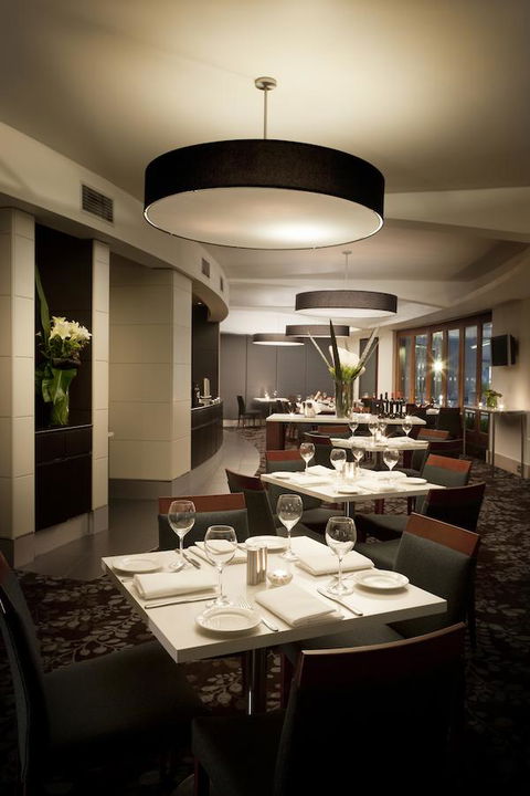 Quay West Suites Melbourne - Getaway Accommodation 20