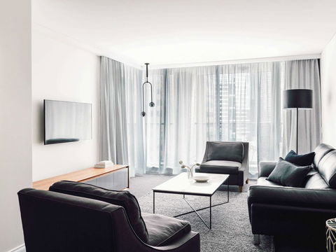 Quay West Suites Melbourne - Getaway Accommodation 6