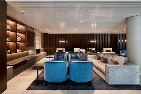 Quay West Suites Melbourne - Getaway Accommodation 9