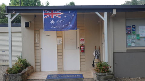 Adina Lodge Holiday Apartments - Getaway Accommodation 5
