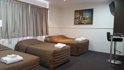 The Commercial Hotel Motel - Getaway Accommodation 0