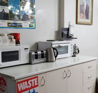 The Eastern Hotel - Getaway Accommodation