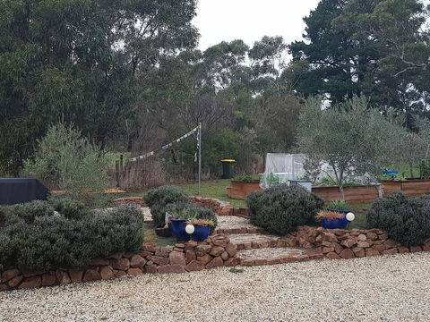 The Gurdies Room With Amazing Sunset Views - Getaway Accommodation 3