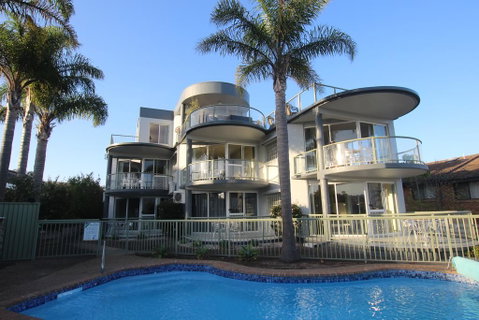 The Palms Apartments - Getaway Accommodation 1