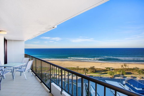 THE ROCKS RESORT, UNIT 9J - Getaway Accommodation 0