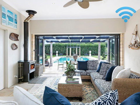 The Villa @ Linden Hall Highlands Luxury - Getaway Accommodation 0