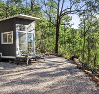 Tiny St Albans - Getaway Accommodation