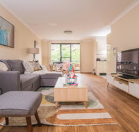 True Comfort 3bed2bath APT near Ashfield Station - Getaway Accommodation