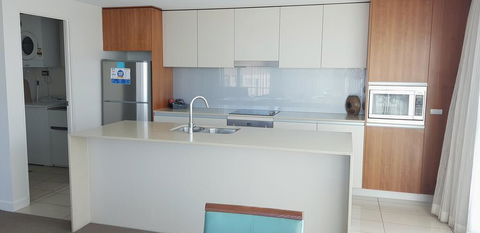 U212 Elston Grandsurf Resort - Getaway Accommodation 3