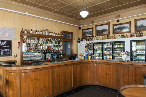 Ulmarra Hotel - Getaway Accommodation 2