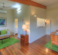 Village Stays Coldstream Gallery Apartment - Getaway Accommodation