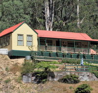 Walhalla Wild Cherry - Getaway Accommodation