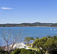 Wanda Point House - Tranquil Elegant  Dog Friendly - Getaway Accommodation