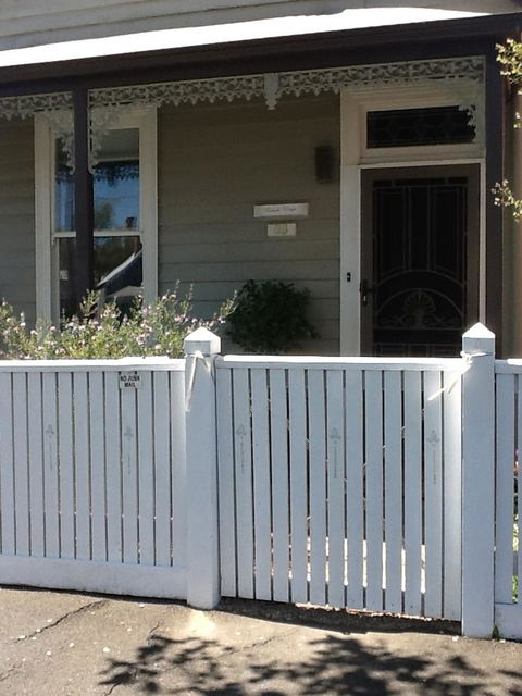Redruth Cottage - Getaway Accommodation 22