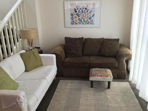 Redruth Cottage - Getaway Accommodation 3