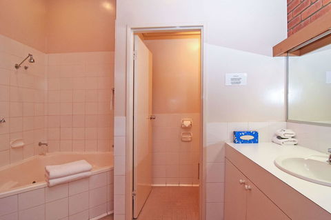 Main Lead Ballarat Motel - Getaway Accommodation 14