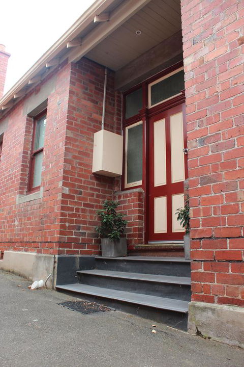 Ballarat Station Apartments - Getaway Accommodation 13
