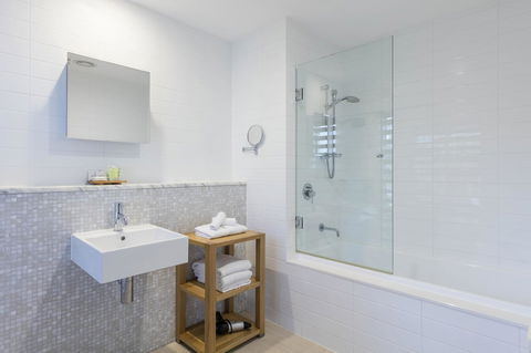 RACV Noosa Resort - Getaway Accommodation 8