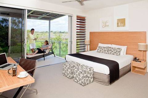 RACV Noosa Resort - Getaway Accommodation 12