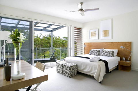 RACV Noosa Resort - Getaway Accommodation 25