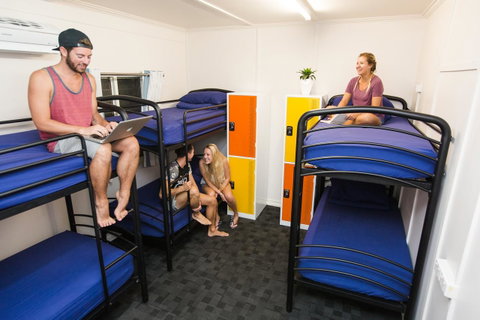 Mad Monkey Central - Getaway Accommodation 21